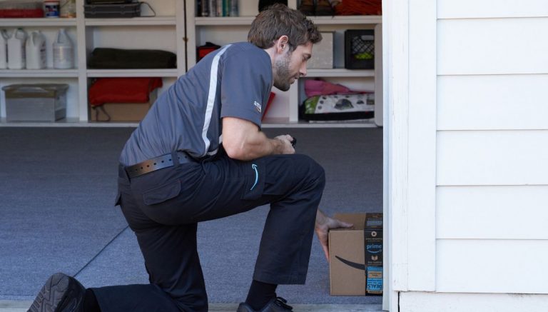 Amazon artık paketleri evin içine bırakacak!