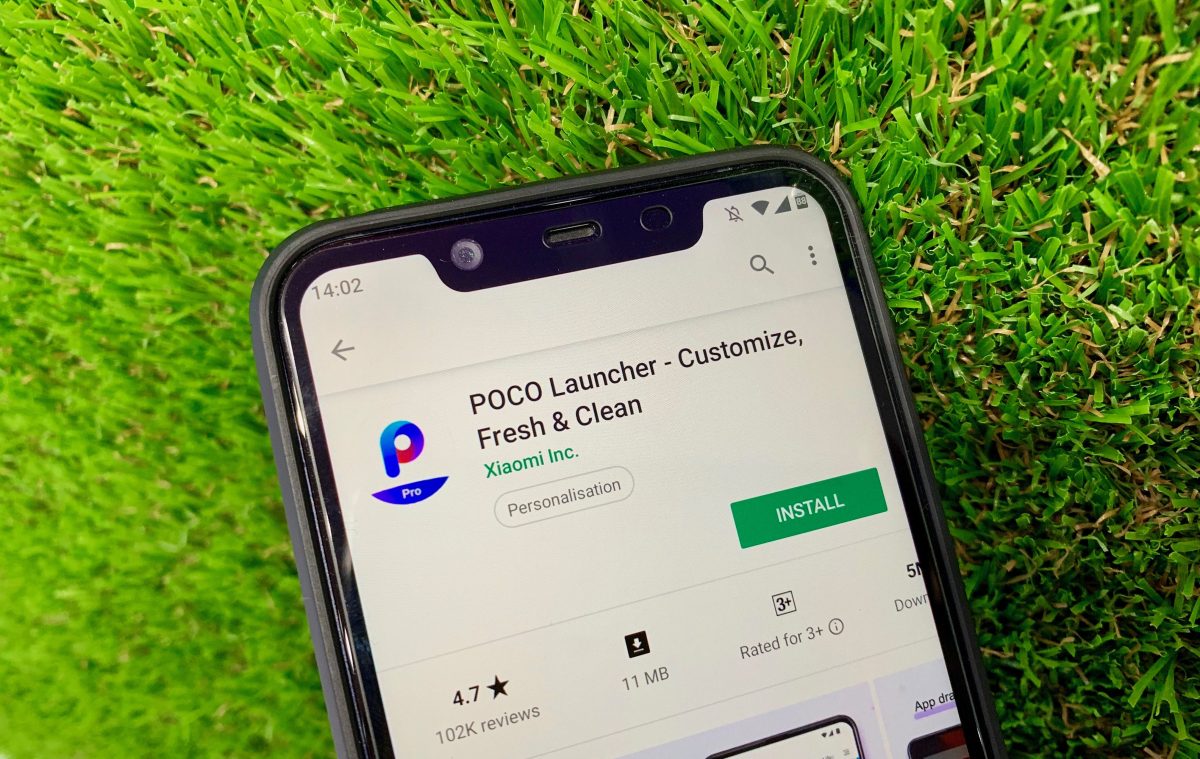 Poco Launcher karanlık mod ile güncellendi!