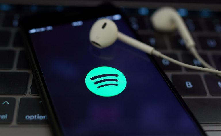 Spotify yeni özellikler ile uyumaya yardımcı olacak!