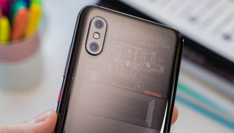 Xiaomi’den ekrandan ayrı çentik tasarımı!