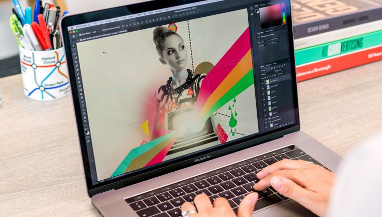 İlk 8 çekirdekli ve en hızlı MacBook Pro tanıtıldı