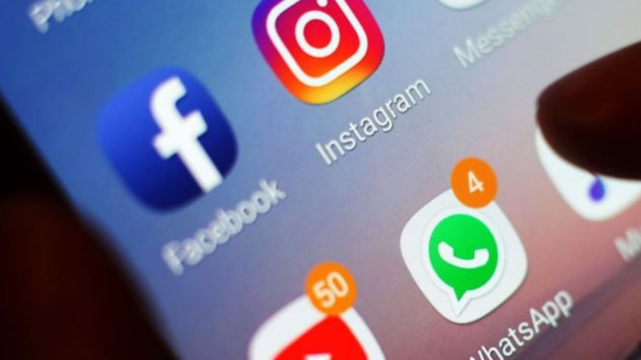 Facebook, WhatsApp ve Instagram yine çöktü!