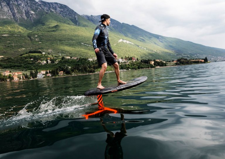 Audi e-foil ile bu kez suya indi