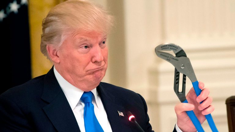 Başkan Trump yeni soruşturma kararı ile gündemde