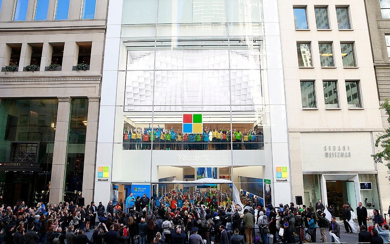Microsoft, Apple’ın sokağına dükkan açıyor