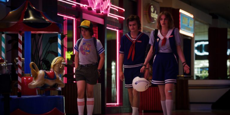 Stranger Things 3 tek gecede rekor kırdı!