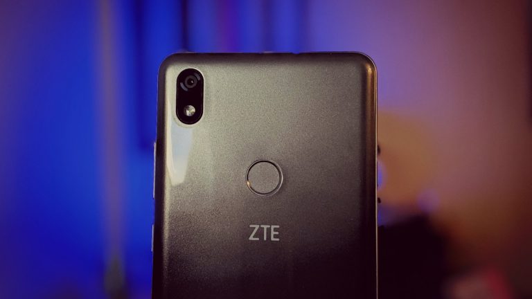 zte kızaklı telefon