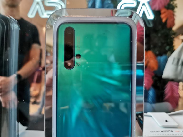 Huawei Nova 5T, 48 MP kamera ile geliyor