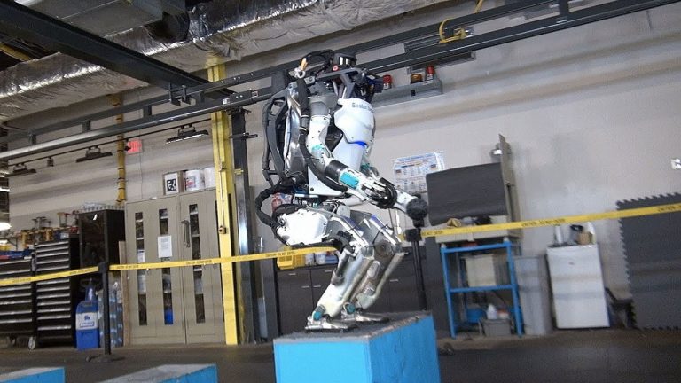 Boston Dynamics robotu Atlas