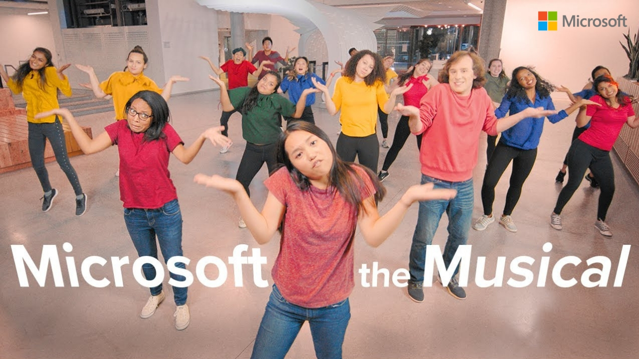 Microsoft stajyerleri müzikal klip çekti! - ShiftDelete.Net