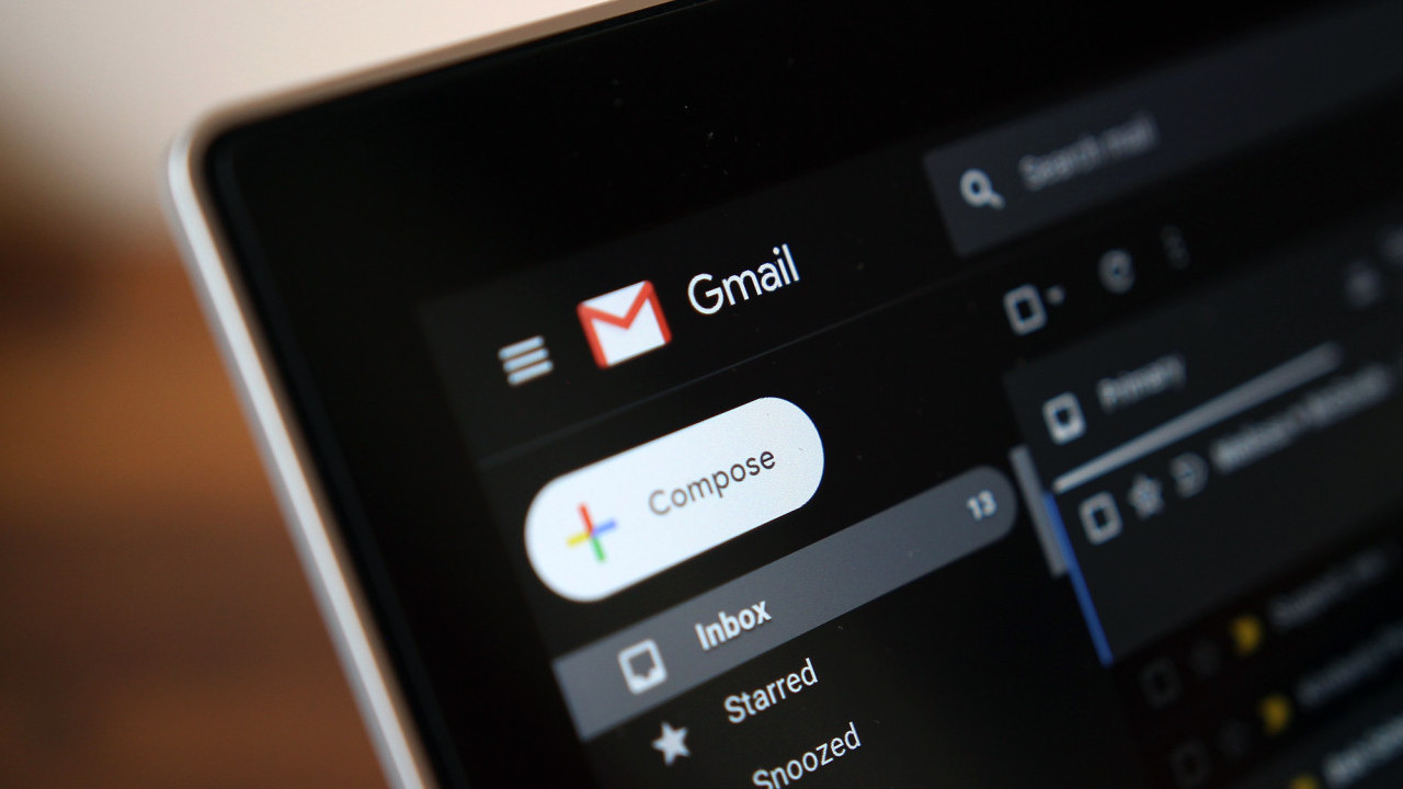 Gmail için karanlık mod yayınlandı