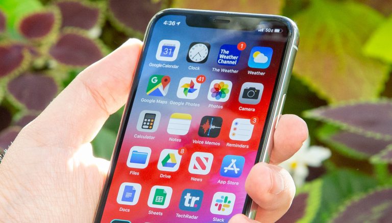 Apple, 5G iPhone modelleri için tarihi öne çekti