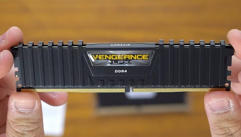 Corsair dünyanın en hızlı DDR4 RAM’ini tanıttı