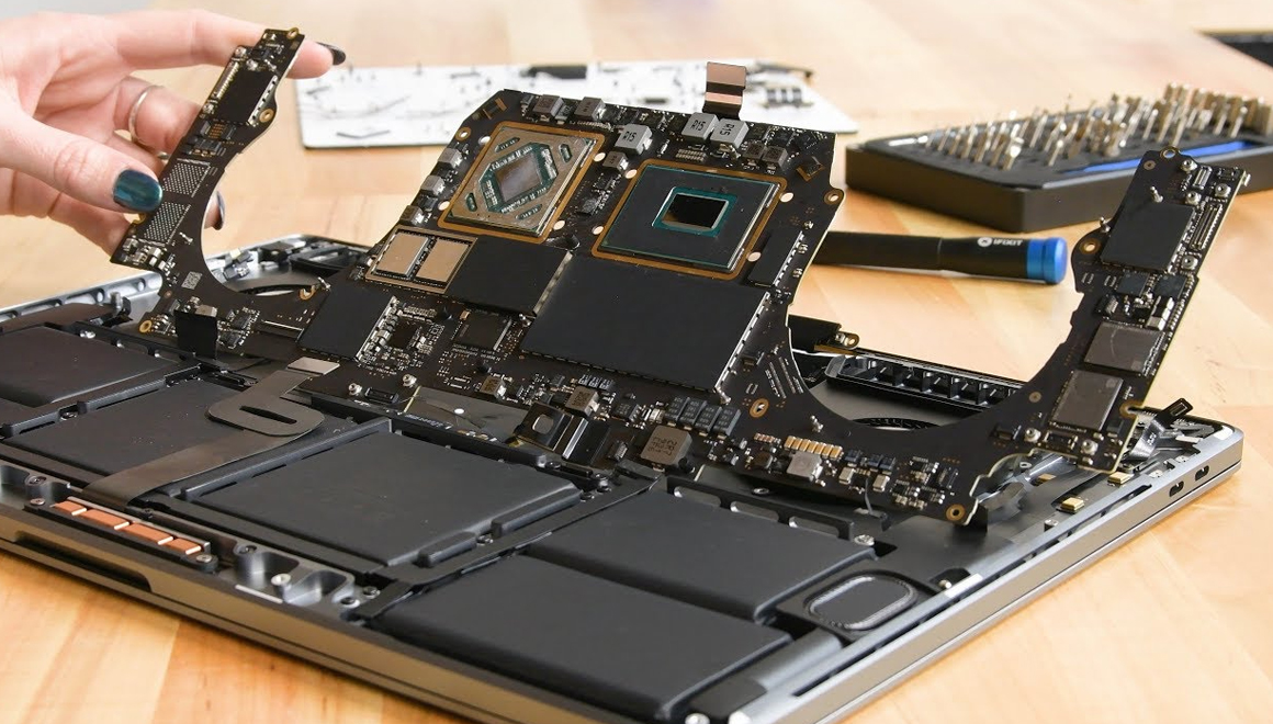 16 inç Macbook Pro, iFixit'in konuğu oldu