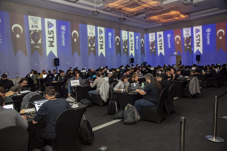 Beyaz şapkalı hackerlar yarıştı