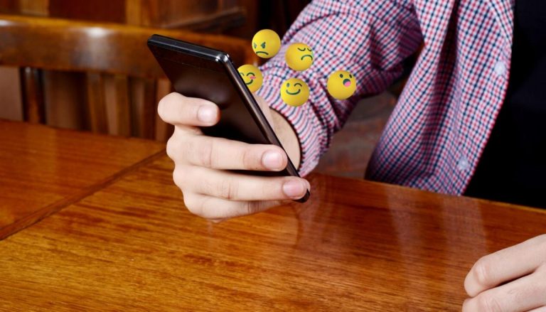 Emojiler mahkemeleri istila etti!