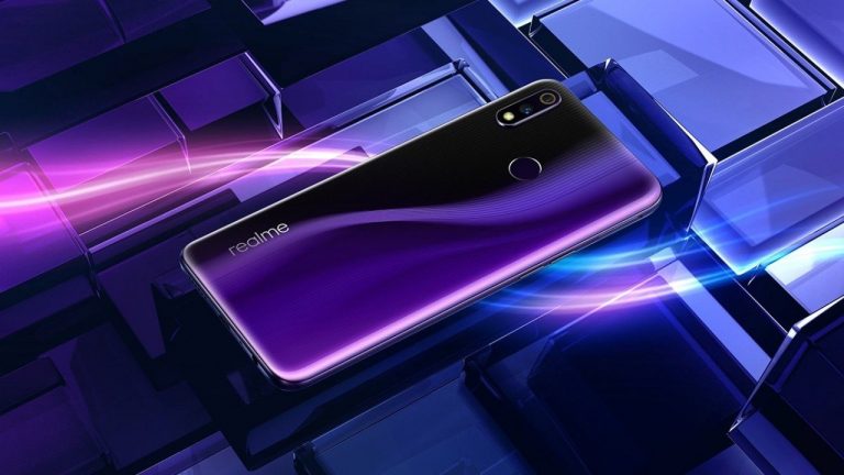 Realme 3 Pro, 10 yeni özellik ile güçlendi