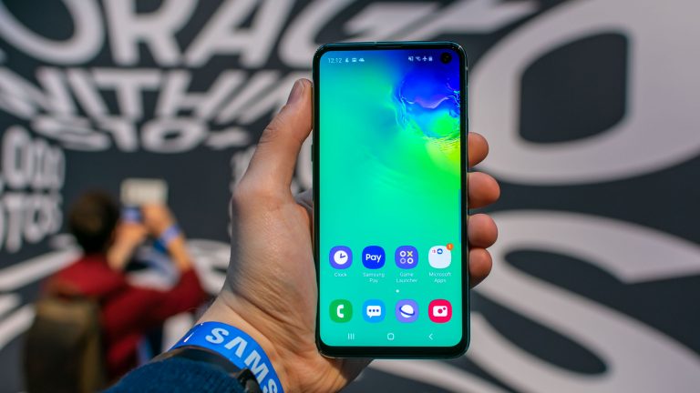 Samsung Galaxy S11e tasarımı sızdırıldı!