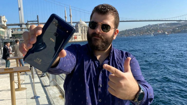 TCL Plex özellikleri ve Türkiye fiyatı (Video)