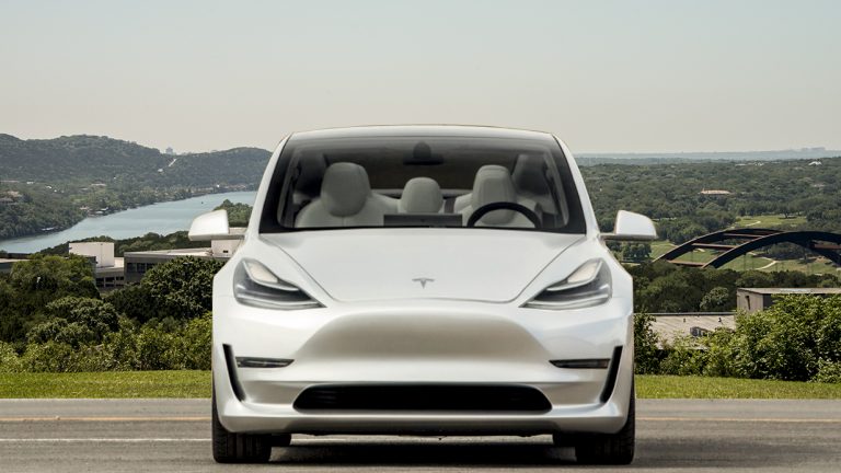 Tesla Model Y, Model 3 ile yan yana geldi