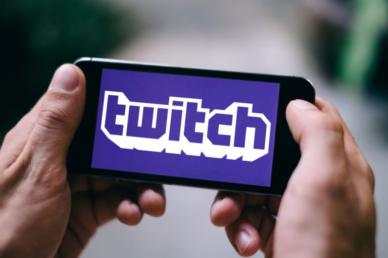 Twitch ünlü YouTuber’ı banladı