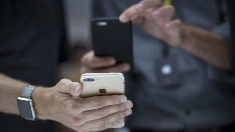 Apple, iPhone 11 kullanıcı verileri için açıklama yaptı