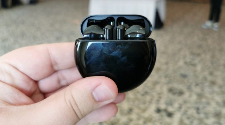 Huawei FreeBuds 3 için güncelleme müjdesi