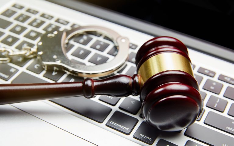 Instagram fenomeni, 14 yıl hapis yatacak!