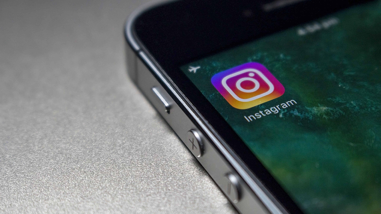 Instagram, kullanıcıları uyarmaya başlayacak!