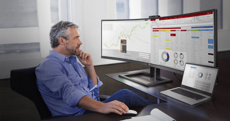 Philips 43 inç SuperWide monitör satışta!