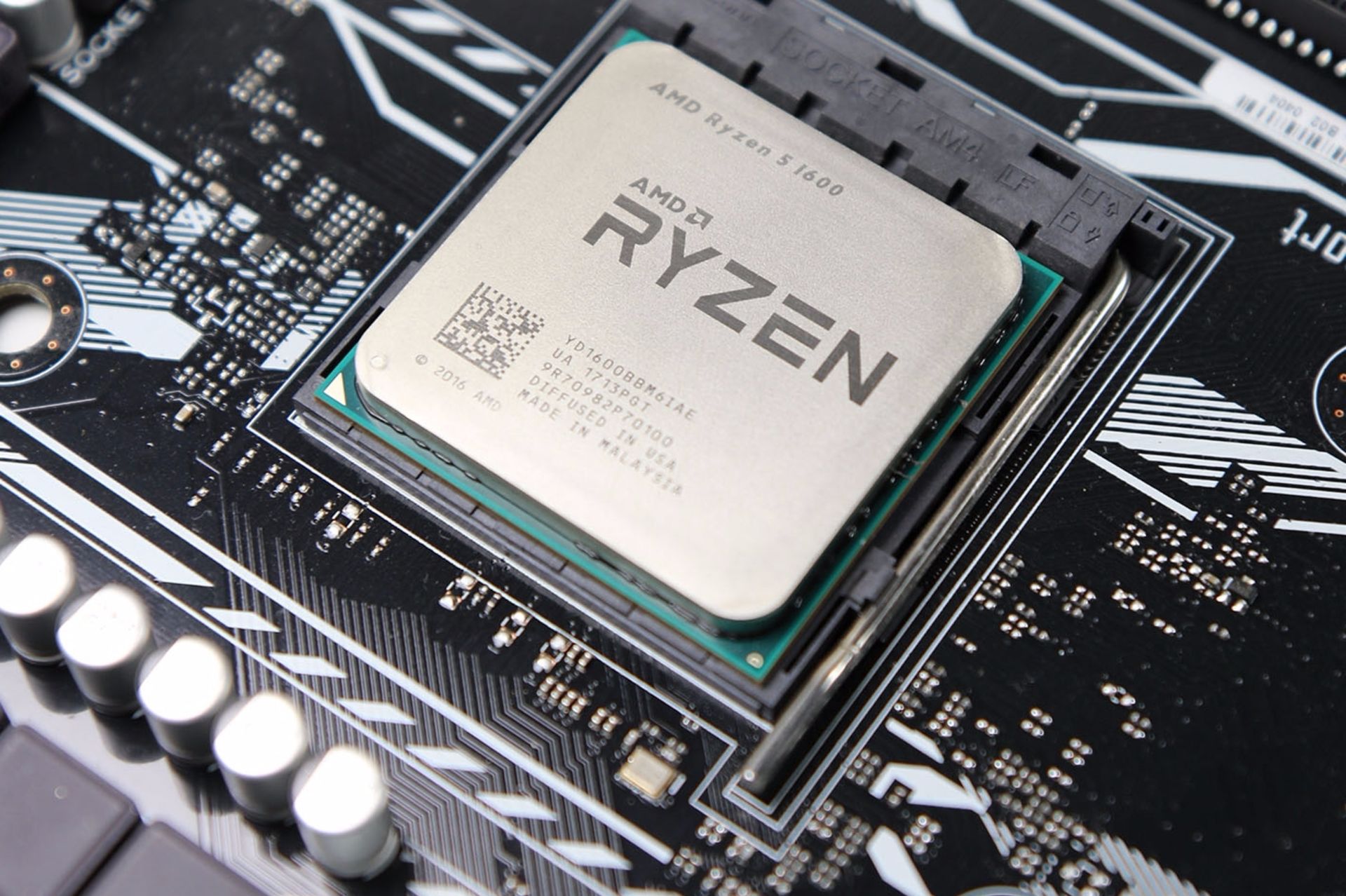 Процессор ryzen в играх. Процессор AMD Ryzen 5. Ryzen 5 1600. Ryzen 5 1600x. Процессор АМД 5 1600.