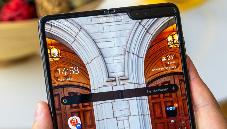 Samsung katlanabilir telefonlar için fiyat müjdesi!