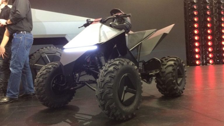 Tesla Cyberquad ATV yeni video ile gündemde