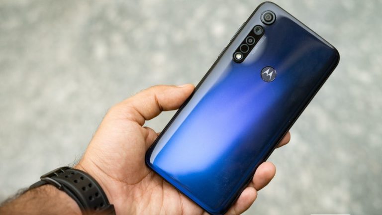 Motorola üç yeni telefon