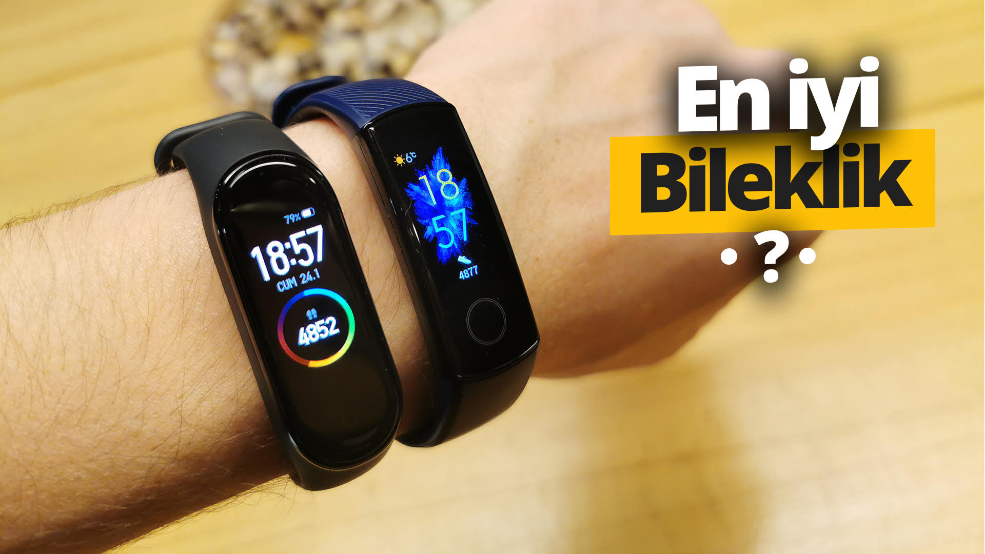 Mi band 4 on sale vs honor band 5