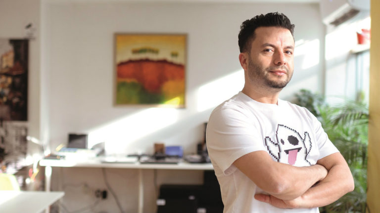 Hakkı Alkan canlı yayında takipçileri ile buluşuyor!