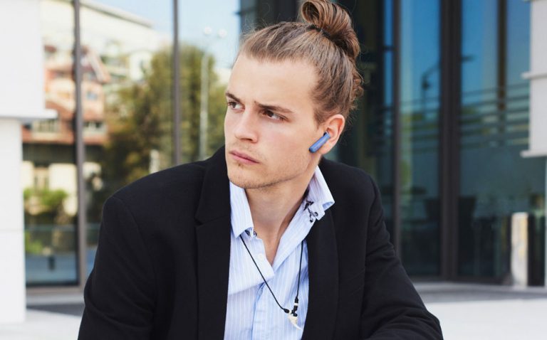 JBL’den 100 dolarlık AirPods rakibi