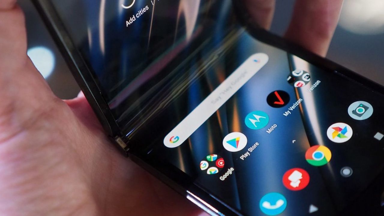 Motorola Razr ekran sorunları ile gündemde! - ShiftDelete.Net