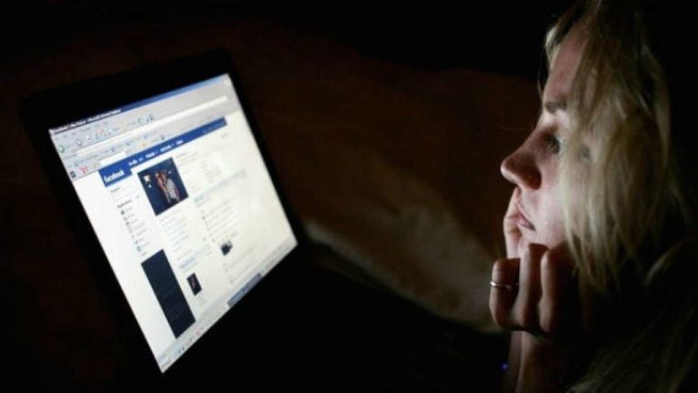 Facebook’tan ebeveynlere güvenli internet için 10 öneri