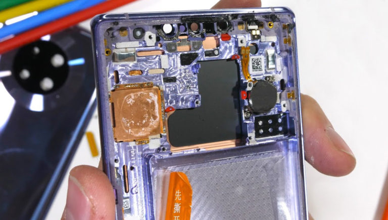 Huawei Mate 30 Pro parçalarına ayrıldı