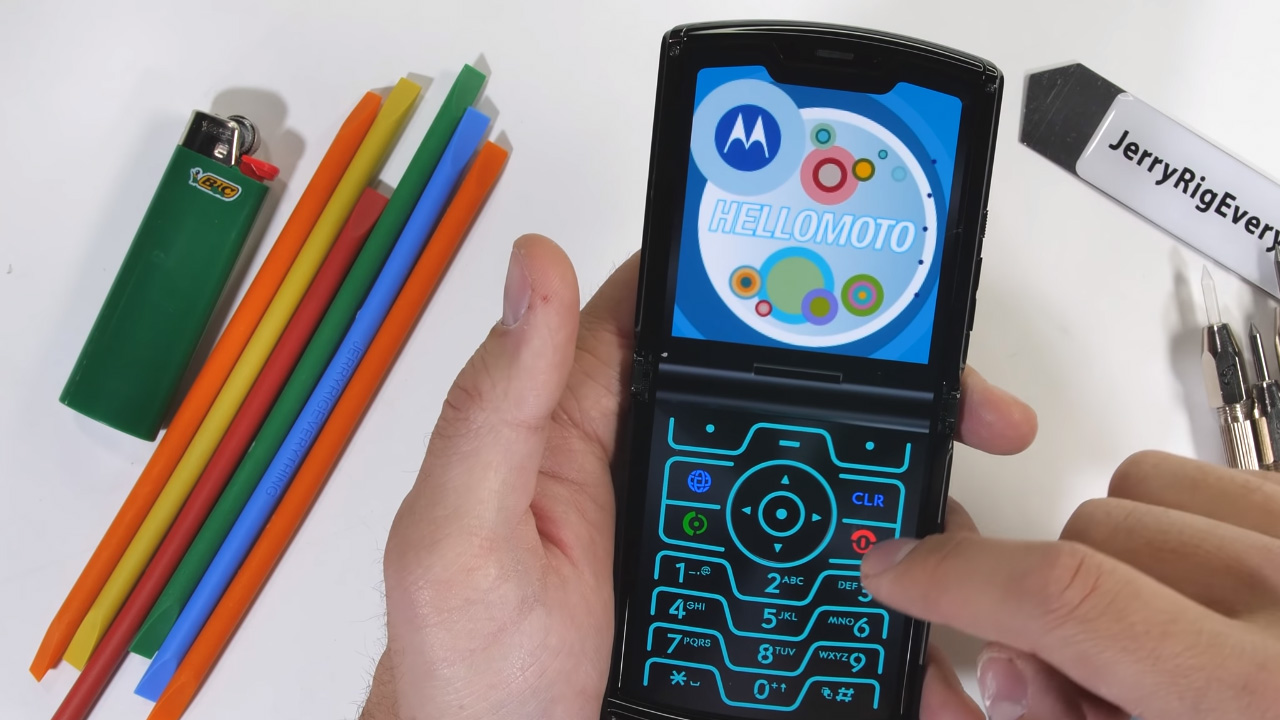 Motorola Razr dayanıklılık testi yayınlandı