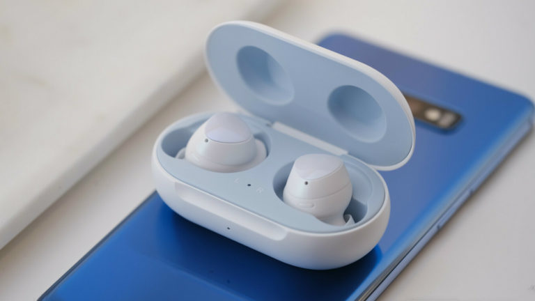 Galaxy Buds Plus için beklenen güncelleme geldi