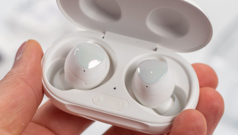 Galaxy Buds Plus tanıtıldı! İşte özellikleri ve fiyatı