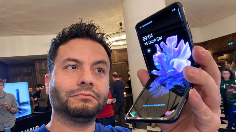 Samsung Galaxy Z Flip ön inceleme