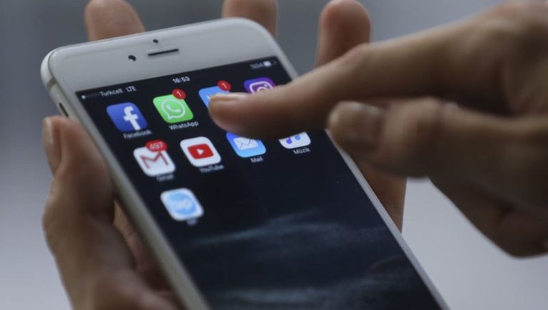 Cep telefonu fiyatlarına ek vergi getirildi!