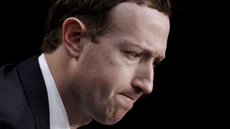 Facebook kazancı, zararın eşiğinde!