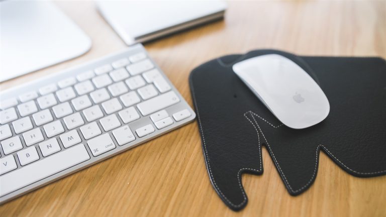 Kullanıcıların saçma bulduğu tasarım değişiyor mu? USB-C’li Magic Mouse geliyor!