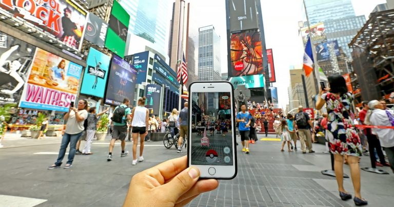 Pokemon Go oyuncuları artık kendi aralarında iletişim kurabilecek!