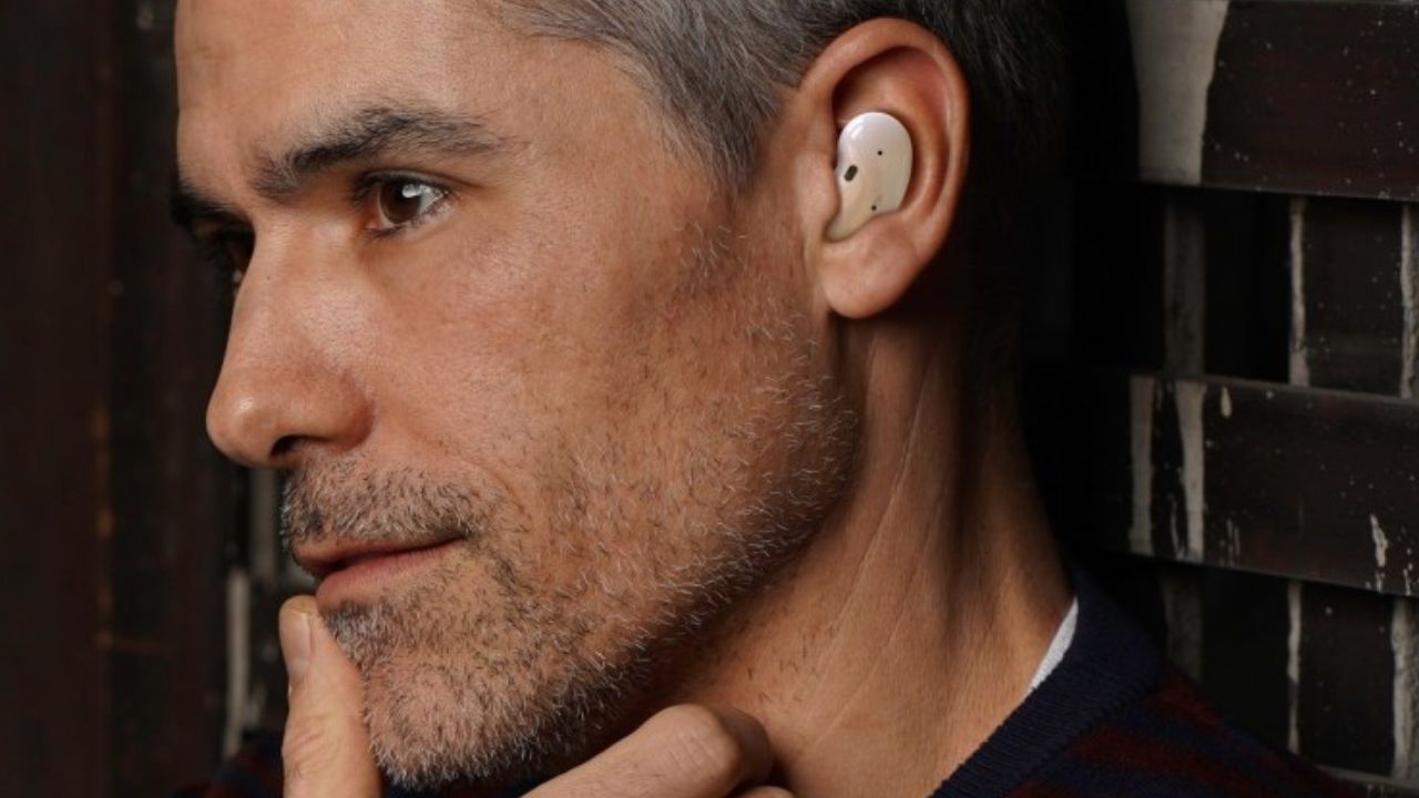 Samsung yeni kablosuz kulaklık tasarımı, fasulye tasarımlı kulaklık