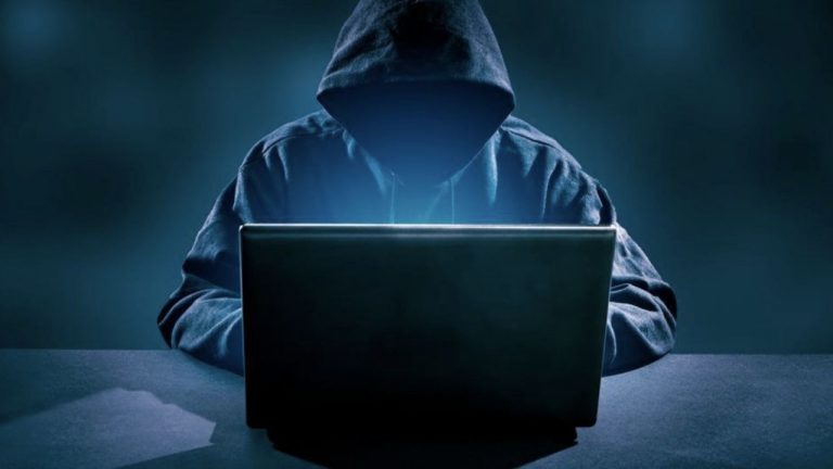 Türk hackerlar İsrail Savunma Bakanı’nı zor duruma düşürdü!